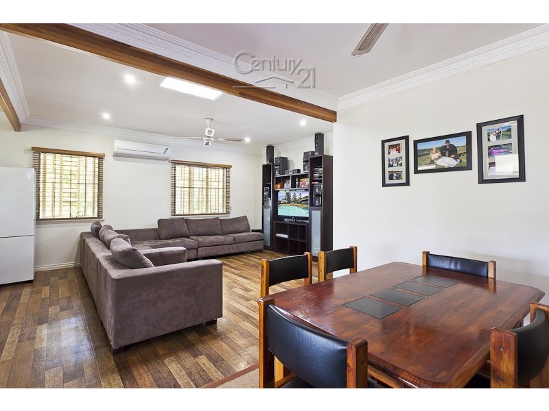 100 Collins Street, Redland Bay QLD 4165