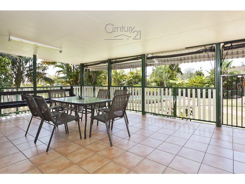 100 Collins Street, Redland Bay QLD 4165