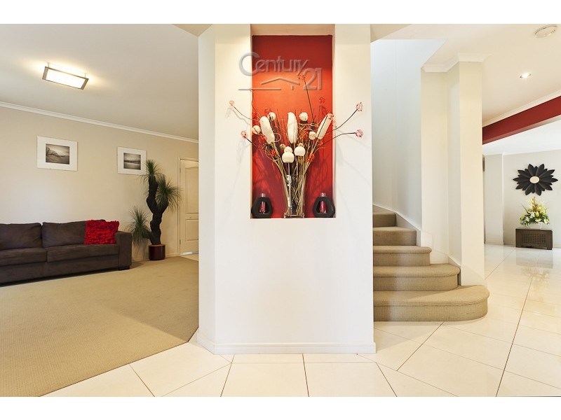 33 Portland Pde, Redland Bay QLD 4165