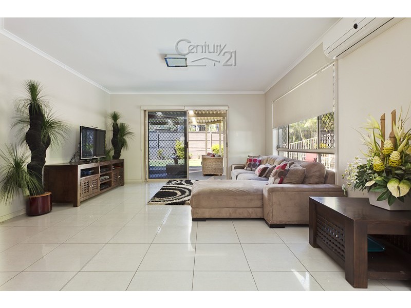 33 Portland Pde, Redland Bay QLD 4165