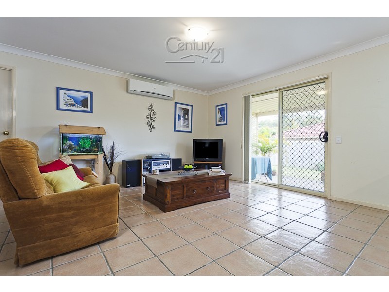 24 Glenbrook Avenue, Victoria Point QLD 4165