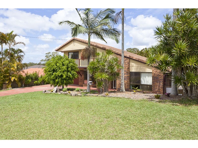 37 Strachan Road, Victoria Point QLD 4165