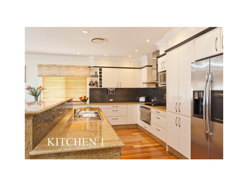 7 The Boulevard, Redland Bay QLD 4165