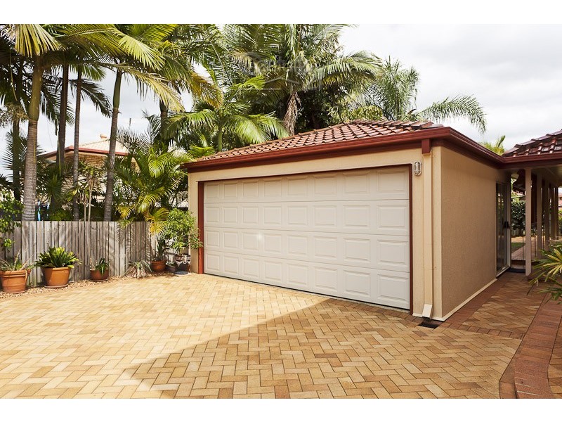 7 The Boulevard, Redland Bay QLD 4165