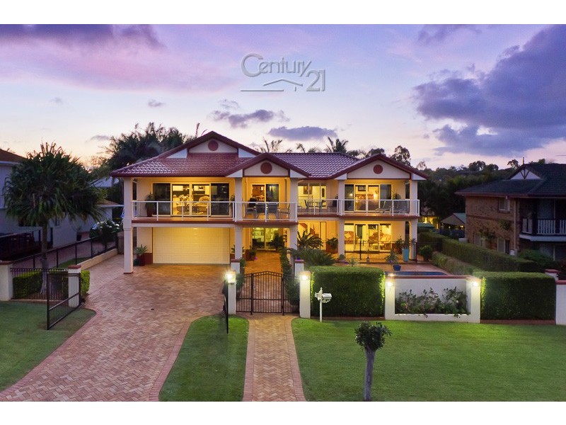7 The Boulevard, Redland Bay QLD 4165
