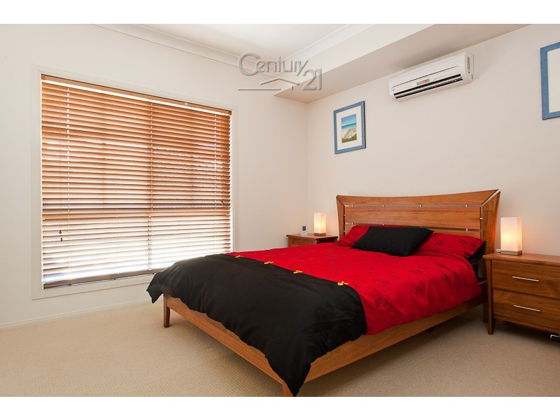 98 Bunker Road, Victoria Point QLD 4165