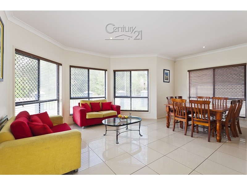 2 Watervale Drive, Redland Bay QLD 4165