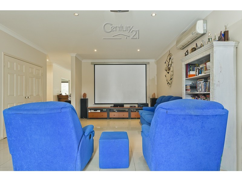2 Watervale Drive, Redland Bay QLD 4165