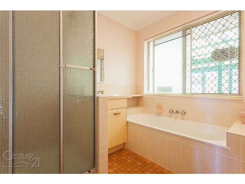 5 Lavelle Court, Victoria Point QLD 4165