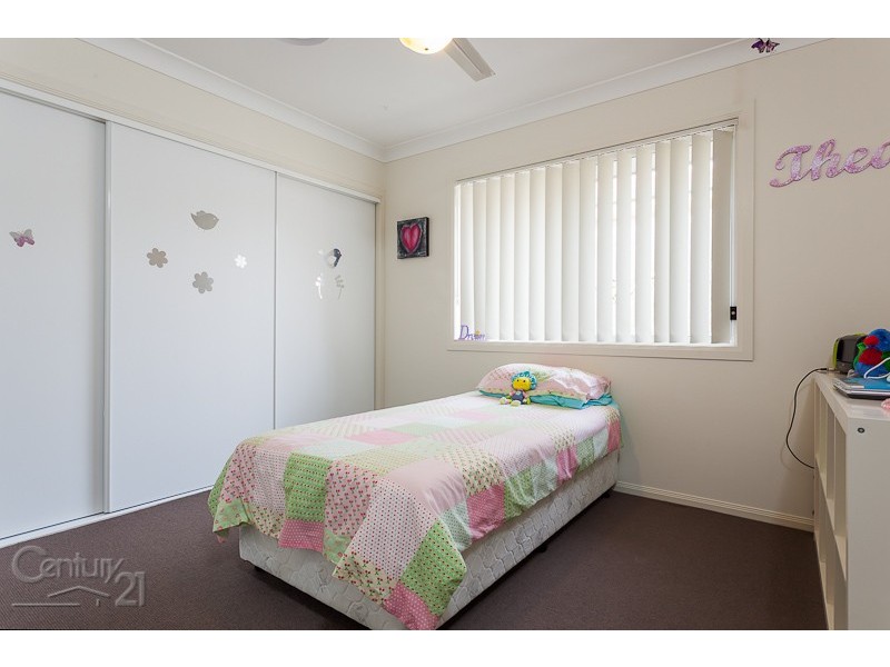 4 Wamsley Close, Redland Bay QLD 4165