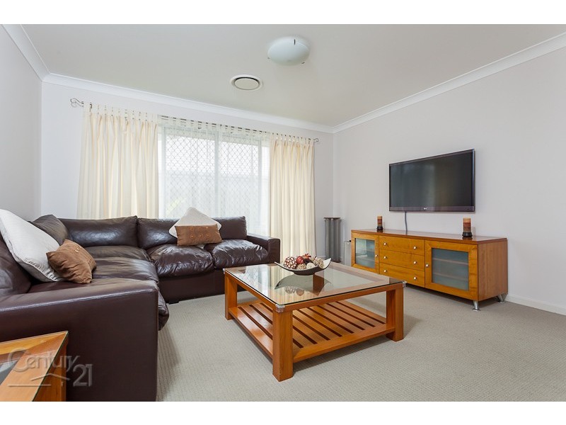 8 Sapium Road, Redland Bay QLD 4165