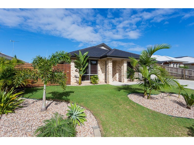 8 Sapium Road, Redland Bay QLD 4165