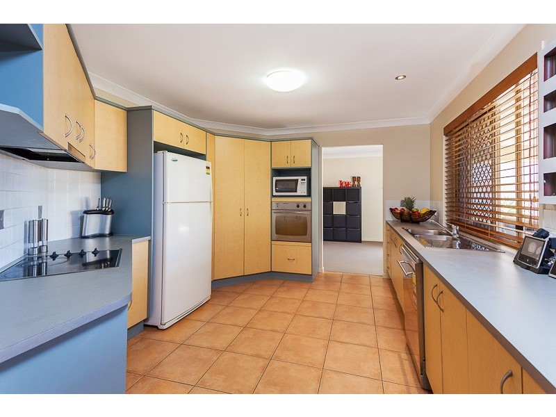 42 Hayman Street, Redland Bay QLD 4165
