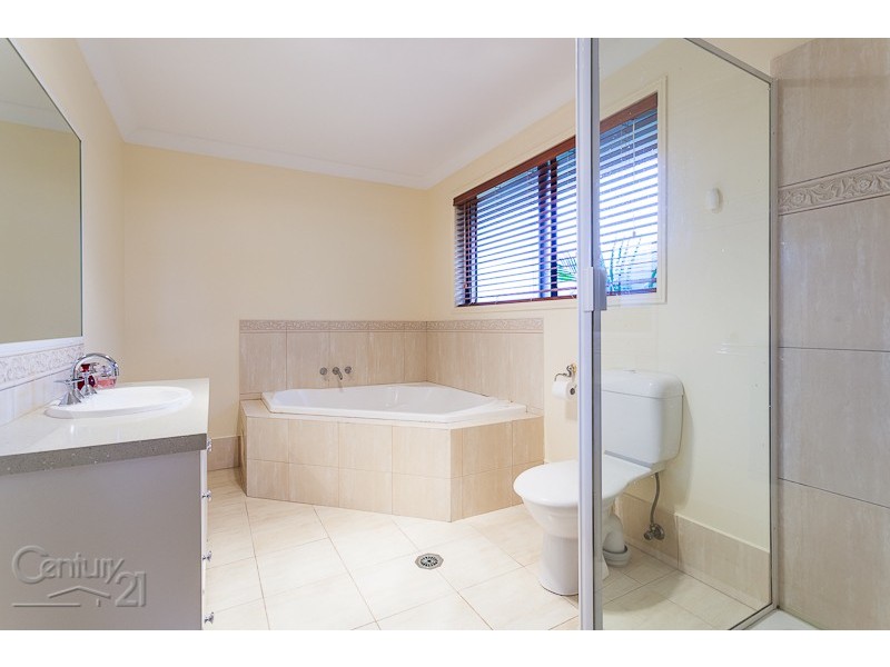 11 Mathison Court, Redland Bay QLD 4165