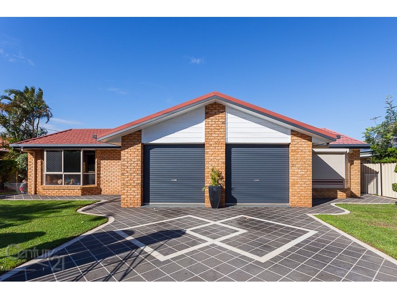 13 School Road, Victoria Point QLD 4165