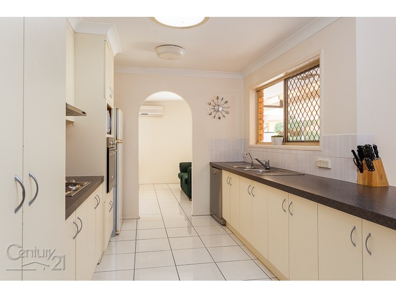 13 School Road, Victoria Point QLD 4165