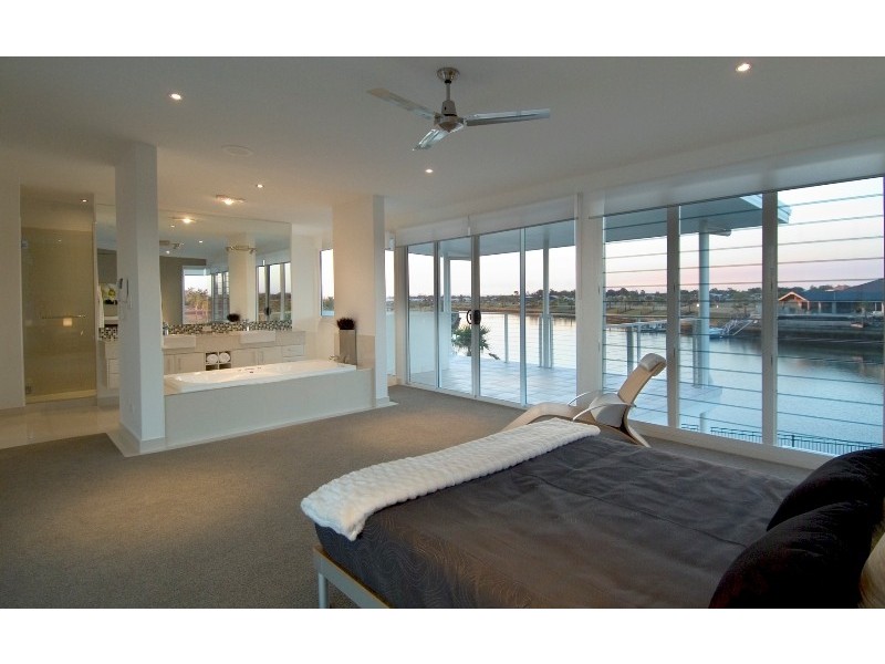 123 Marina Blvd, Bribie Island QLD 4507
