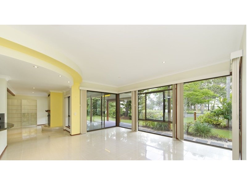 14 Venus Court, Banksia Beach QLD 4507