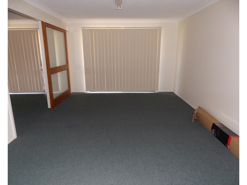 20 Grey Street, Nanango QLD 4615