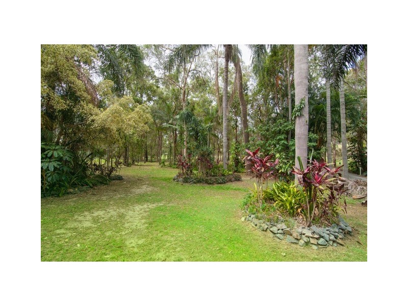 5 BEATON COURT, Ormeau QLD 4208