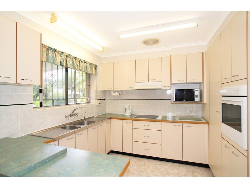 13 Clement Street, Woorim QLD 4507