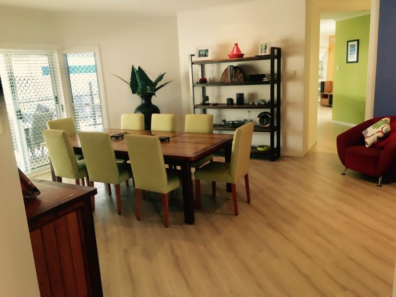 17 Seaforth, Sandstone Point QLD 4511