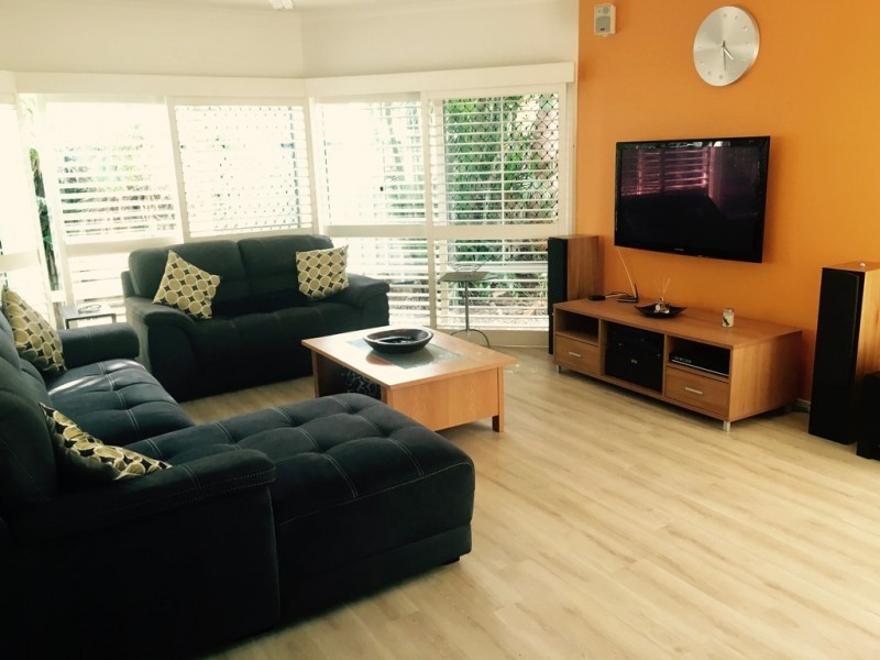 17 Seaforth, Sandstone Point QLD 4511