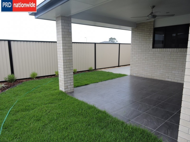 14 Lungfish Circuit, Bongaree QLD 4507