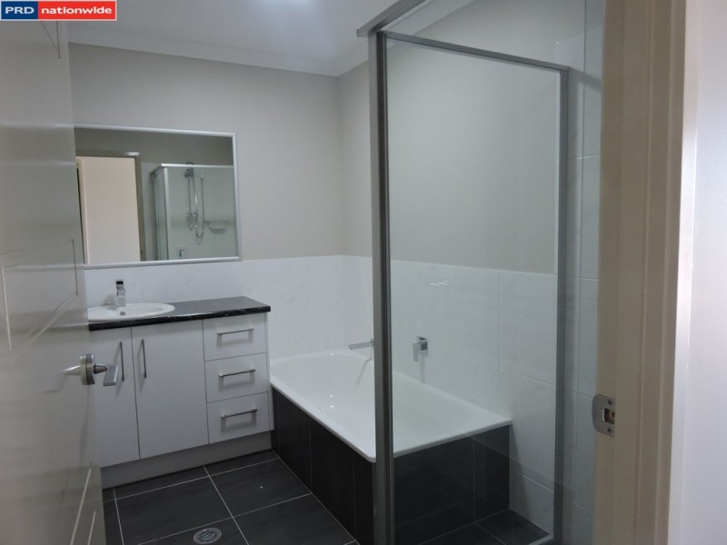 14 Lungfish Circuit, Bongaree QLD 4507