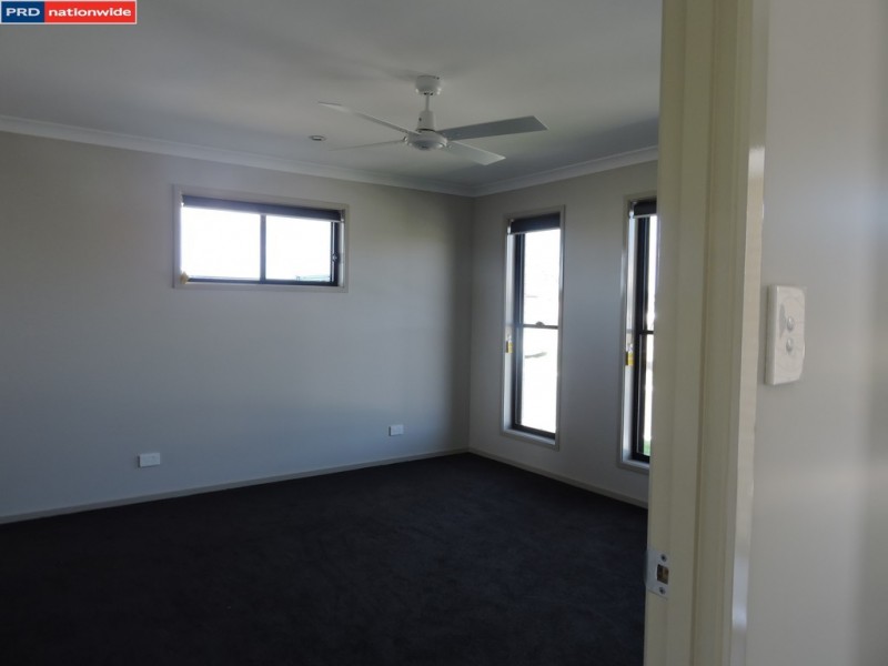 14 Lungfish Circuit, Bongaree QLD 4507