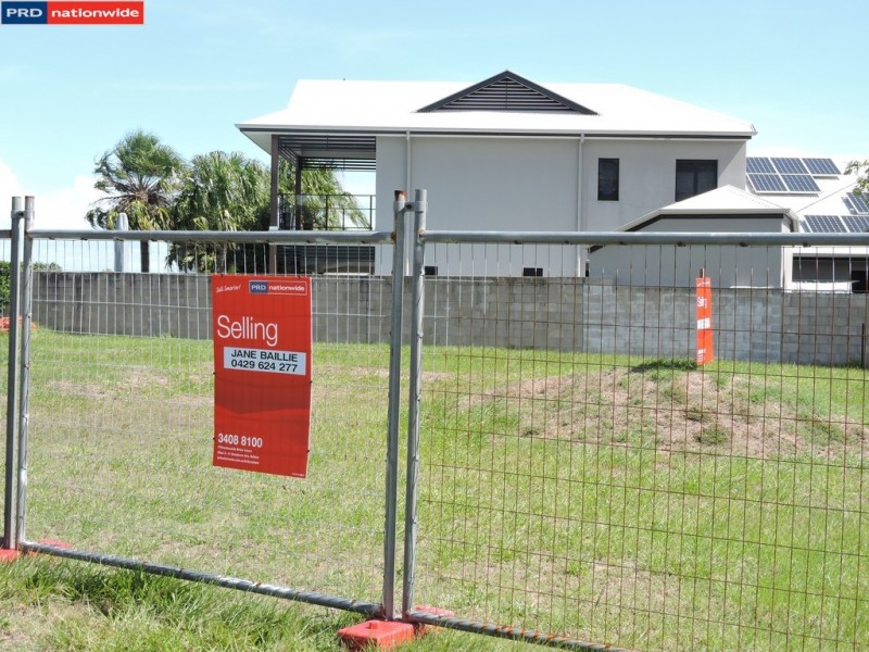 84 Cosmos Avenue, Banksia Beach QLD 4507