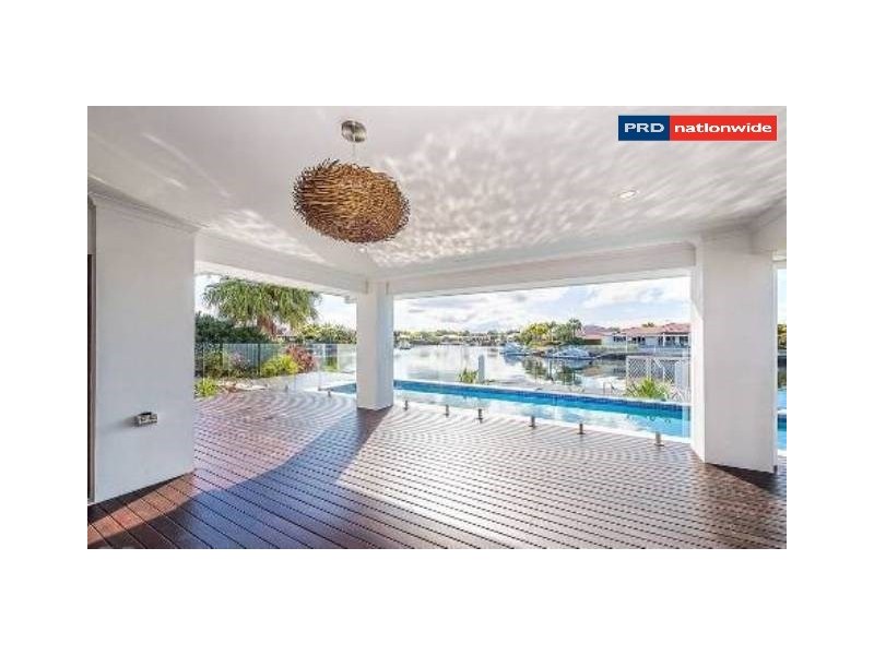 121 Voyager Drive, Banksia Beach QLD 4507