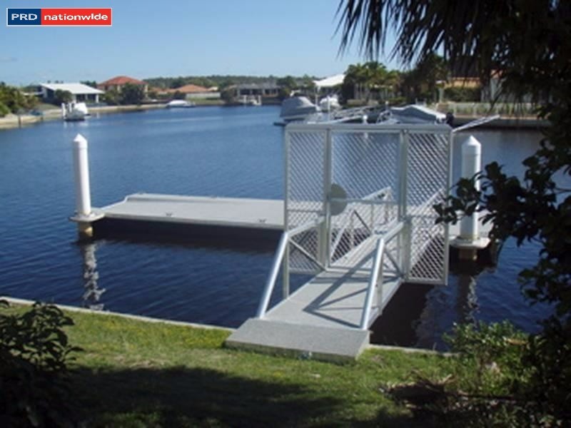 121 Voyager Drive, Banksia Beach QLD 4507
