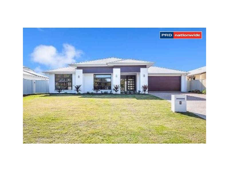 121 Voyager Drive, Banksia Beach QLD 4507