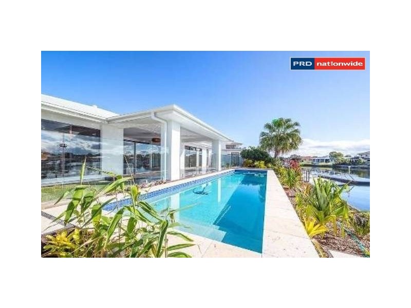 121 Voyager Drive, Banksia Beach QLD 4507