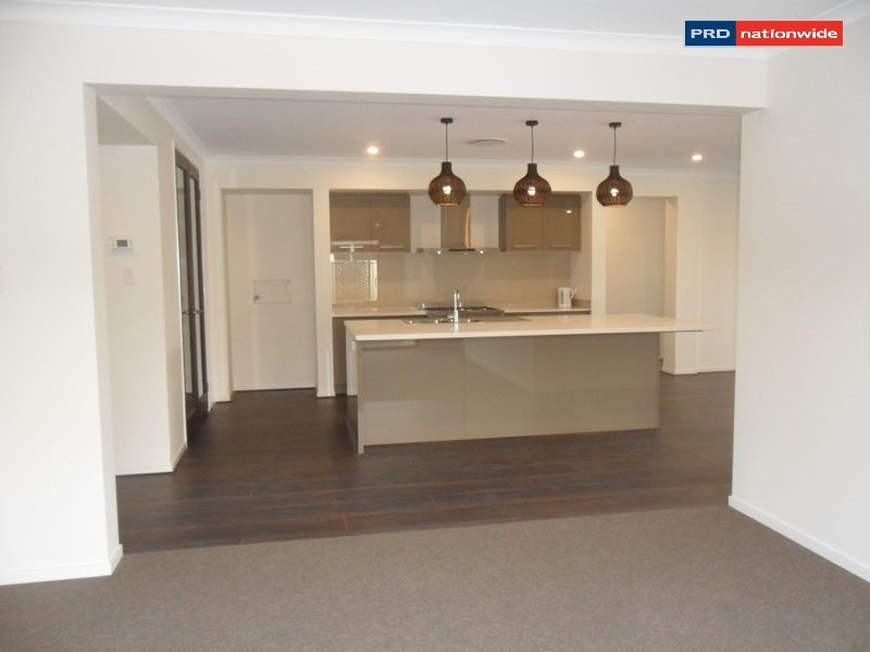 121 Voyager Drive, Banksia Beach QLD 4507