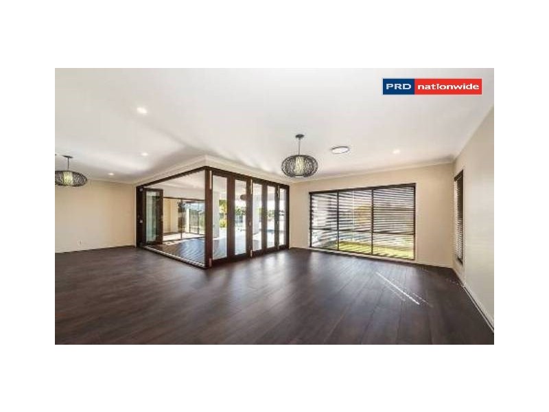 121 Voyager Drive, Banksia Beach QLD 4507