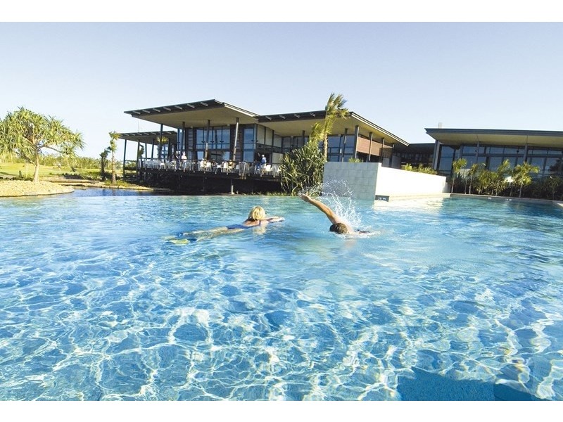 121 Voyager Drive, Banksia Beach QLD 4507