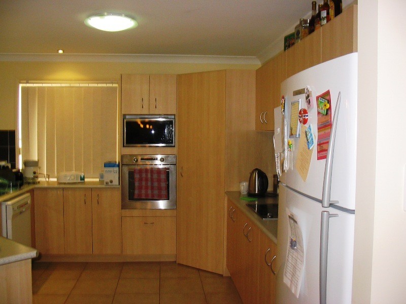 Sandstone Point QLD 4511