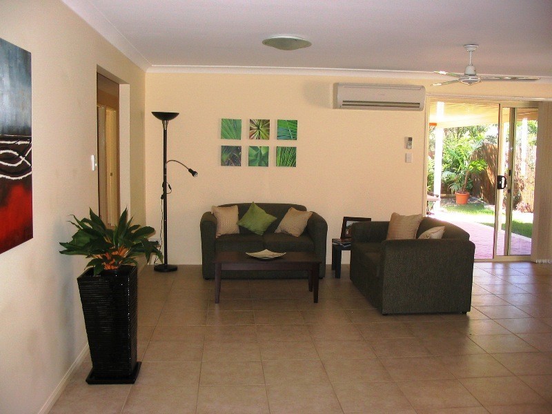 Sandstone Point QLD 4511
