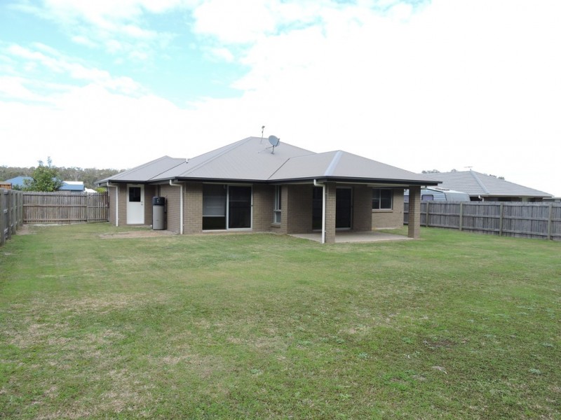 15 Bora Place, Ningi QLD 4511