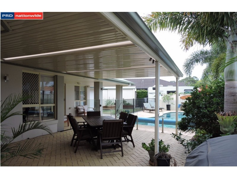 258 BESTMANN  ROAD, Sandstone Point QLD 4511