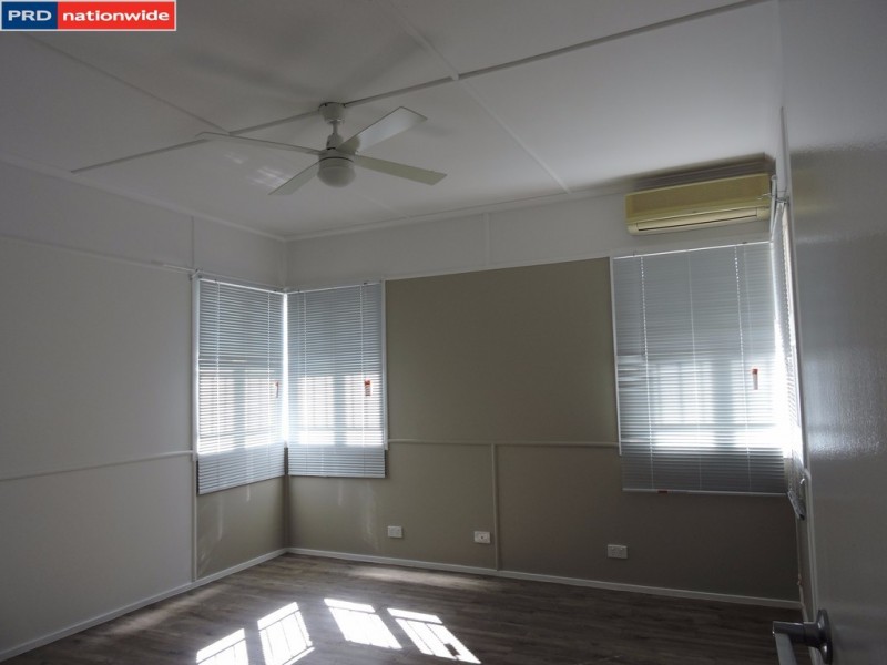 4 Cypress Ave, Woorim QLD 4507