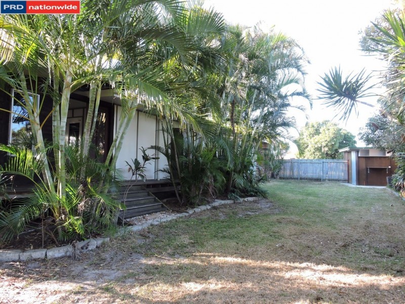 19 HAZELL AVE, Banksia Beach QLD 4507