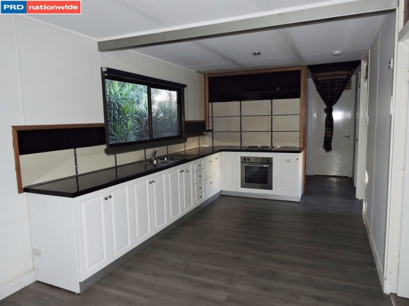 19 HAZELL AVE, Banksia Beach QLD 4507