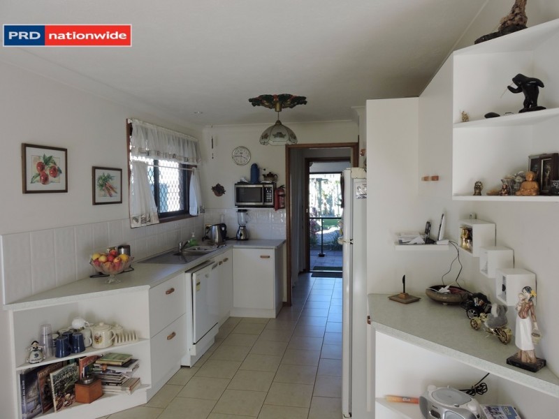 10 HAWAII COURT, Banksia Beach QLD 4507