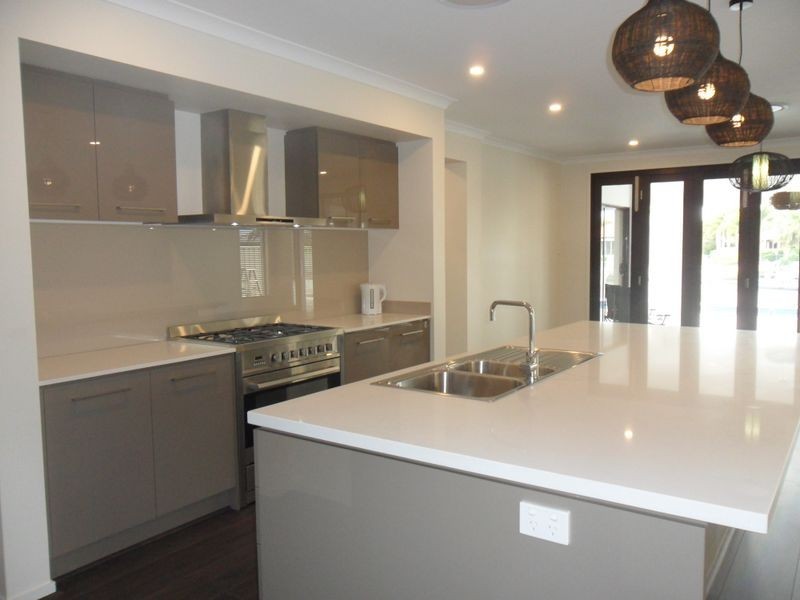121 Voyagers Drive, Banksia Beach QLD 4507