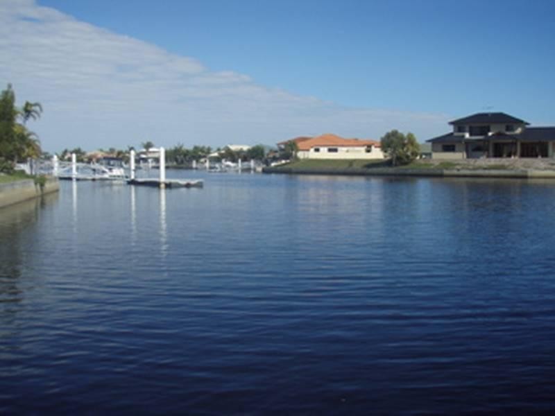 121 Voyagers Drive, Banksia Beach QLD 4507