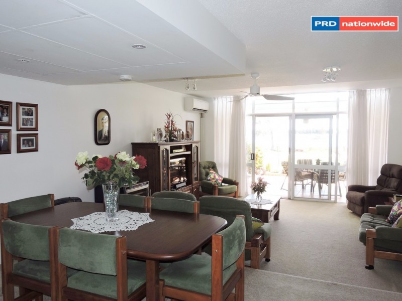 17 A SPINNAKER DRIVE, Sandstone Point QLD 4511