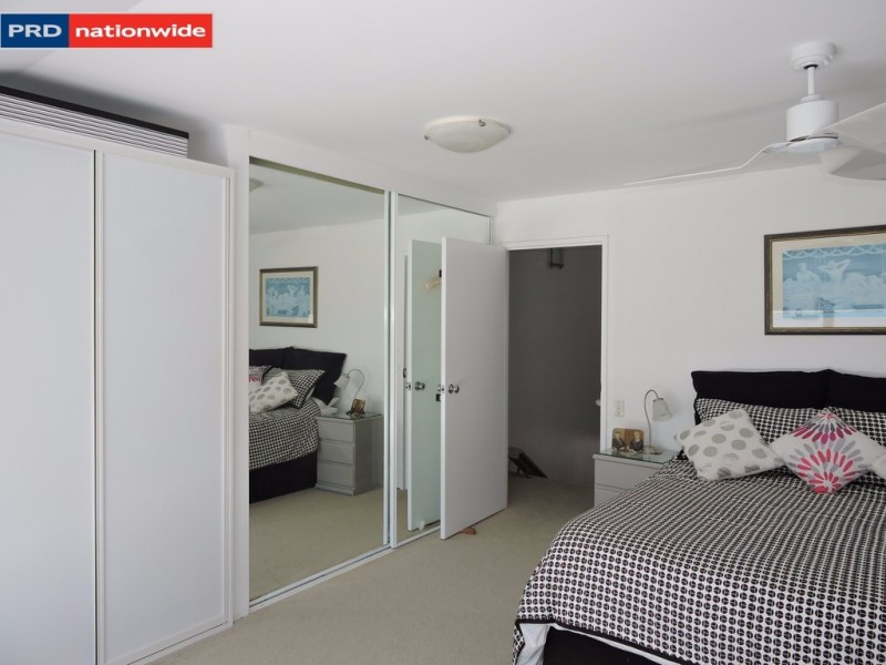 17 A SPINNAKER DRIVE, Sandstone Point QLD 4511